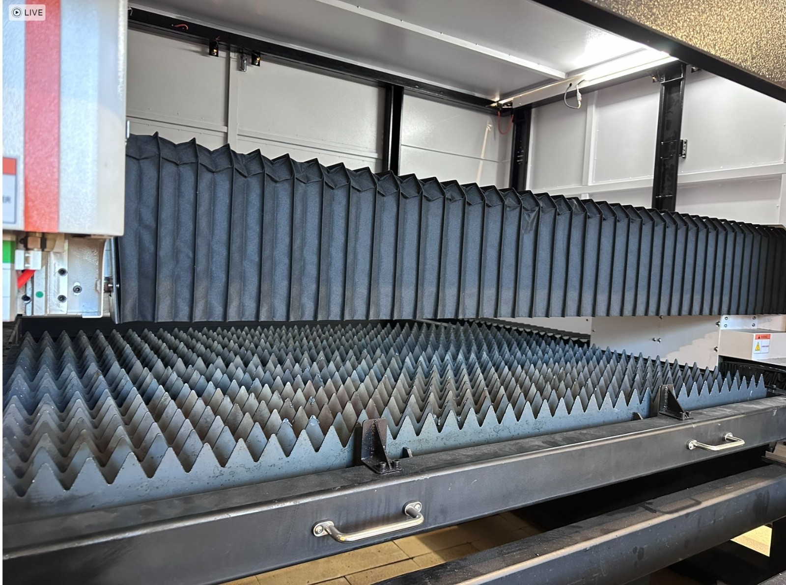 CNC Fiber Laser. Financing Available .Free installation And Training.