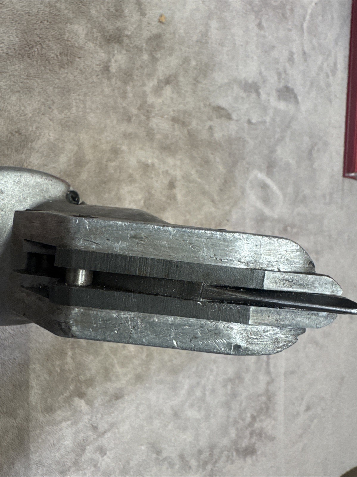 Kett Power Shear Model K-200 LR35671 Cuts 18 GA. C.R. Steel.