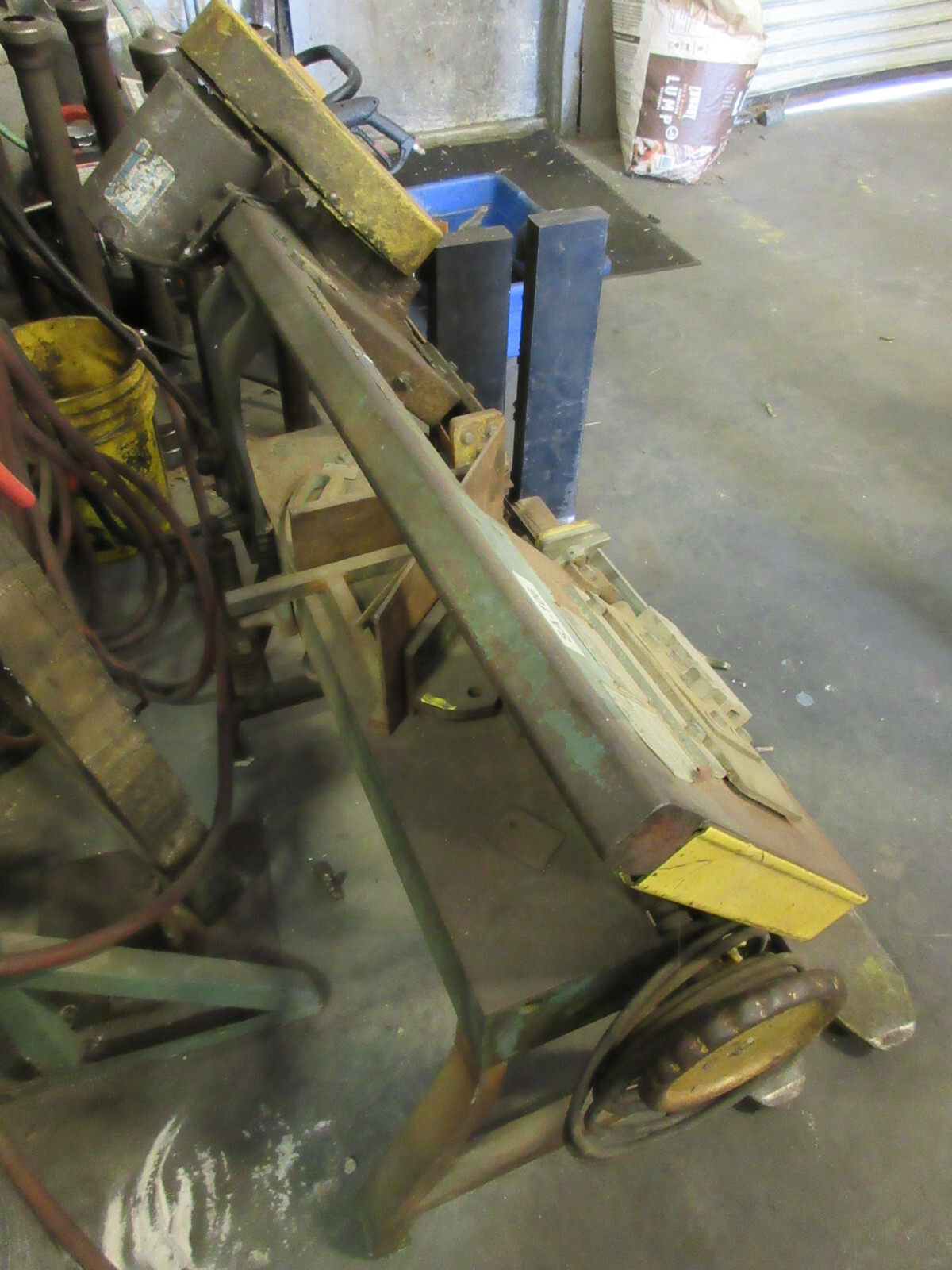 WELLSAW 58B HORIZONTAL / VERTICAL BAND SAW 9-1/2″ x 11″