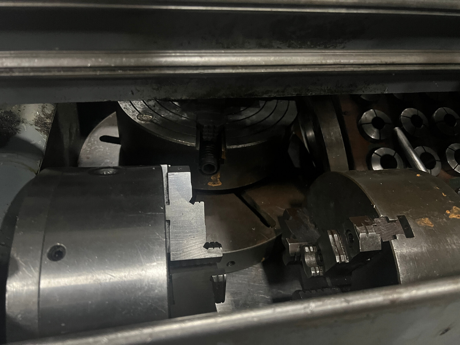 15″ X 30″ LEBLOND REGAL ENGINE LATHE, COLLET CHUCK, (2) – 8″ 3 JAW CHUCKS, 4 JAW