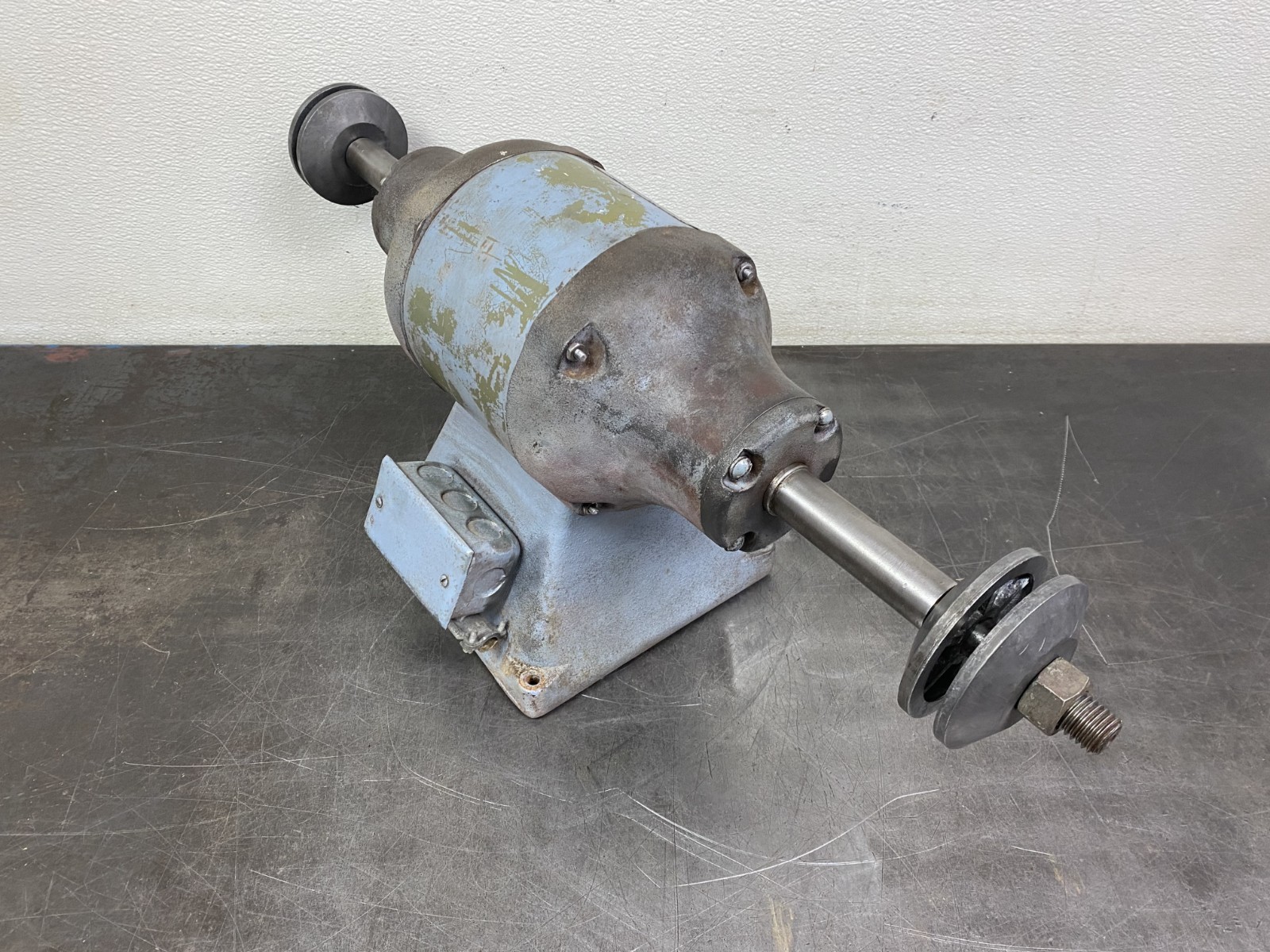 Baldor Electric 330B Buffer Grinder 3-Phase 220/440 Parts Only