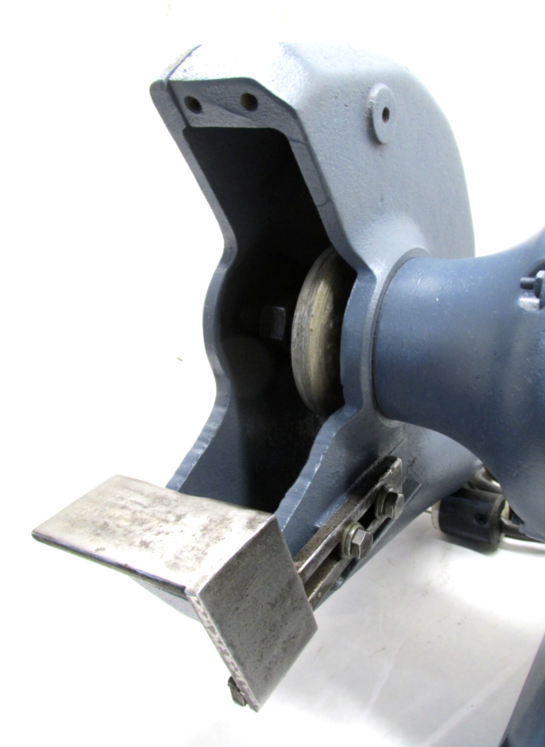 BALDOR 10″ INDUSTRIAL BENCH GRINDER – #1022W – 1 HP, 115 VOLT, SINGLE PHASE