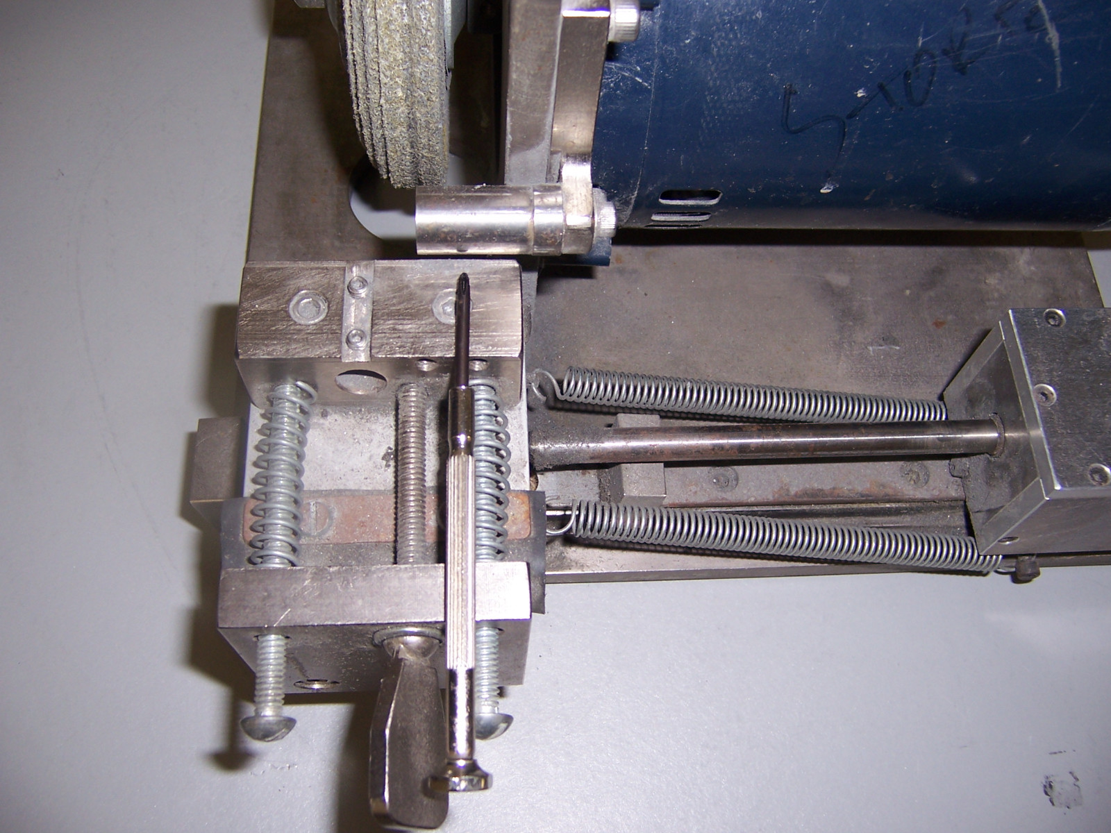9430 LEESON A4C34DC7B CUSTOM GRINDER 3450 RPM 1/2 HP 115 VOLT