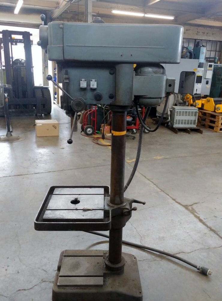 CLAUSING 20″ VARIABLE SPEED FLOOR STAND DRILL PRESS Model 22V-1