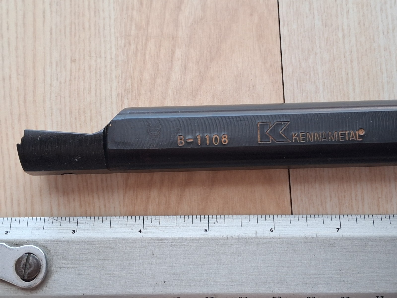 Kennametal B-1108 Boring Bar 1″ X 12″ OAL (in Excellent Condition)