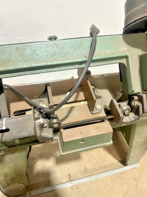 “CUMMINS NO.MBS412″ 4-1/2” Metal Cutting Horizontal Vertical Band Saw