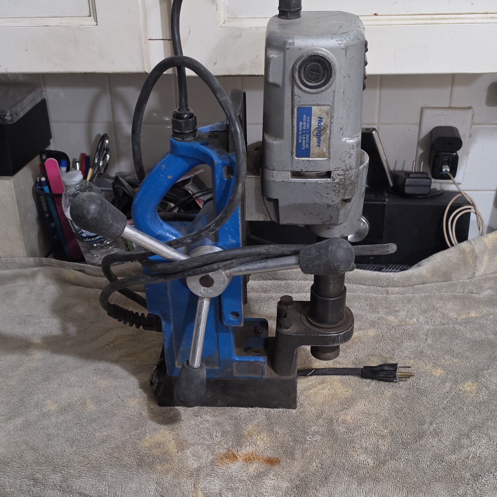 Hougen MD-904 Magnetic Drill Press Manual Electric 115V 1/2in Chuck 450RPM