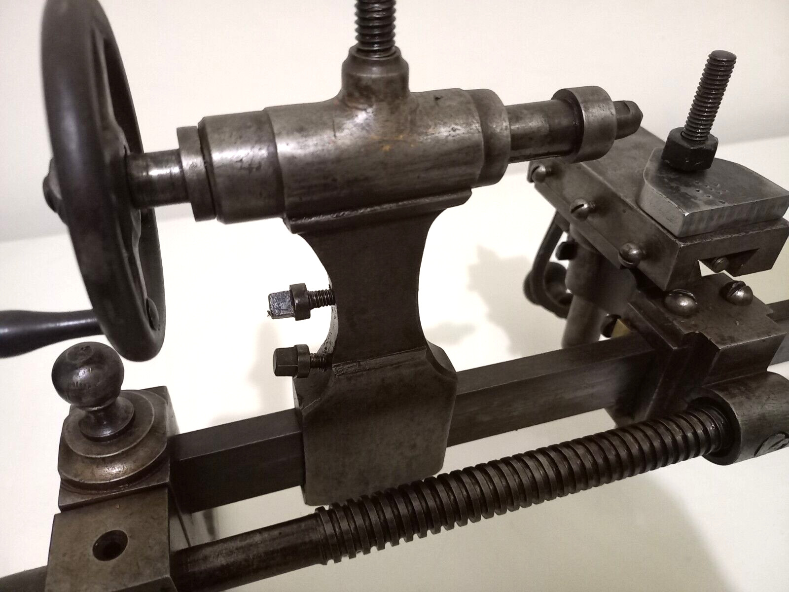 Earliest rose engine lathe ever found 1600’s – A real museum piece