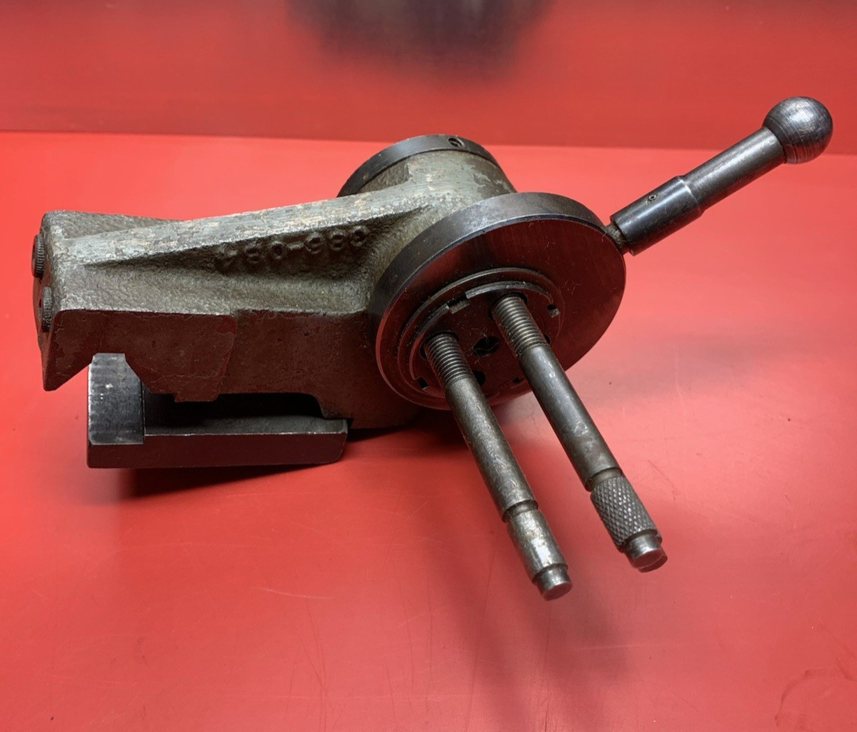 Machinist Lathe Tool: Used Clausing 5900 Series 4 Position Bed Stop 386 084
