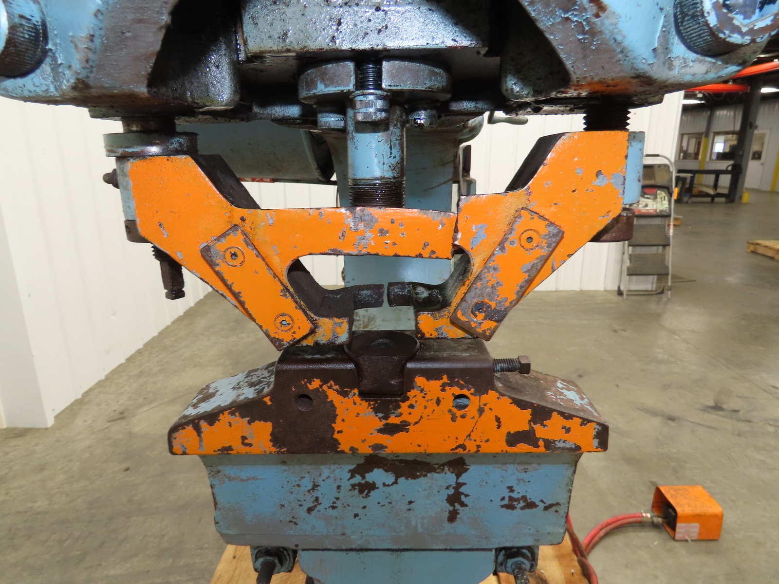 Buffalo 1/2 Mechanical Iron Worker UIW 50 Ton 3 HP 460V Shear Punch Cutter