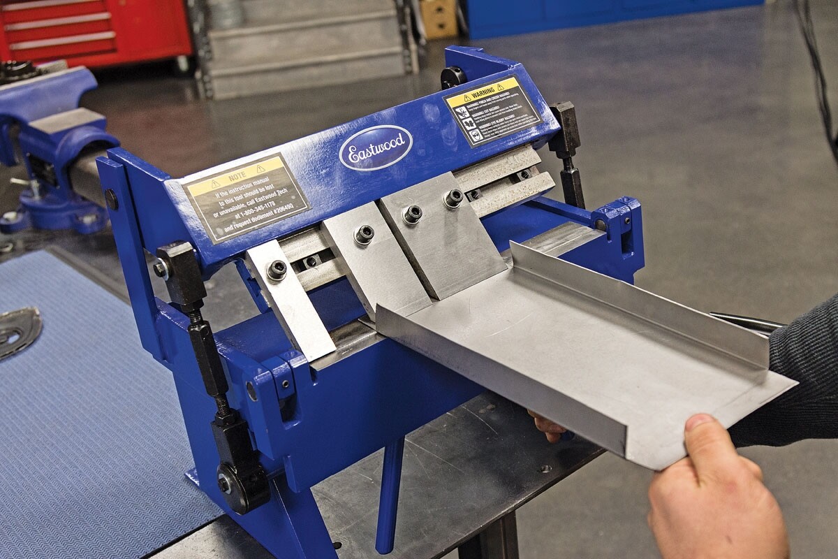 Eastwood up to 135 Degree Small Shop 12 inch Box And Pan Sheet Metal Brake Tool