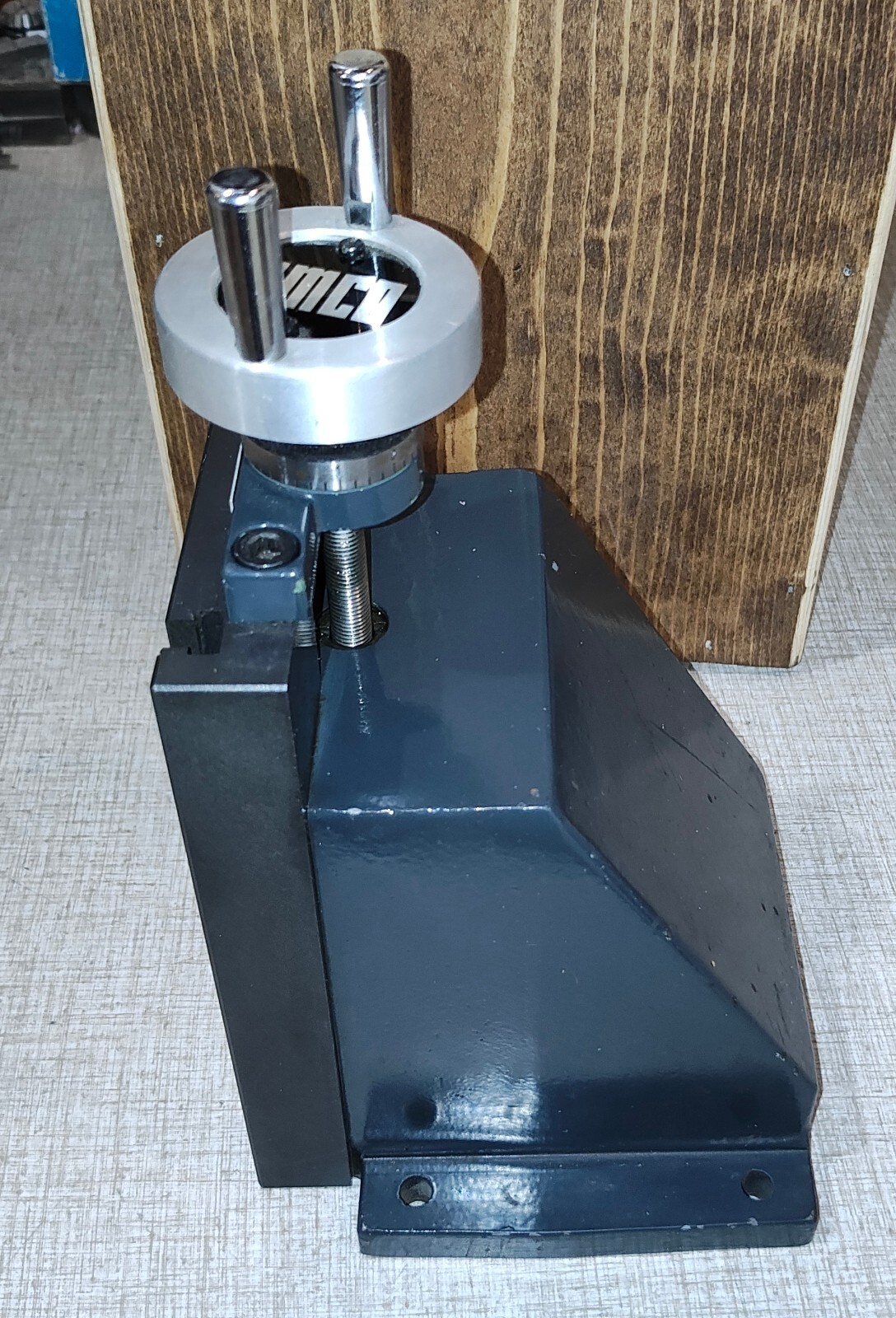 Emco Compact 8 Lathe Milling Attachment in Custom Box PN 200120 J28X