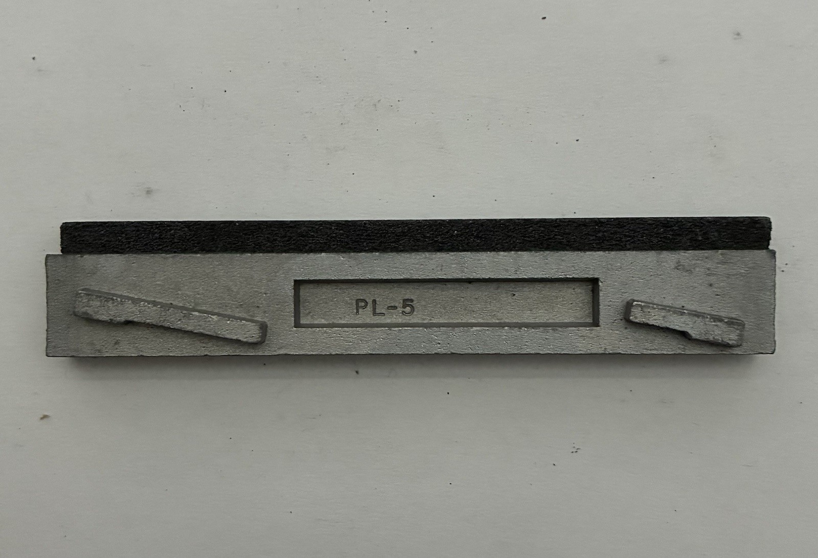 Sunnen PL-7/P28J47 Lightly Used General Purpose Honing Stones 7 Each