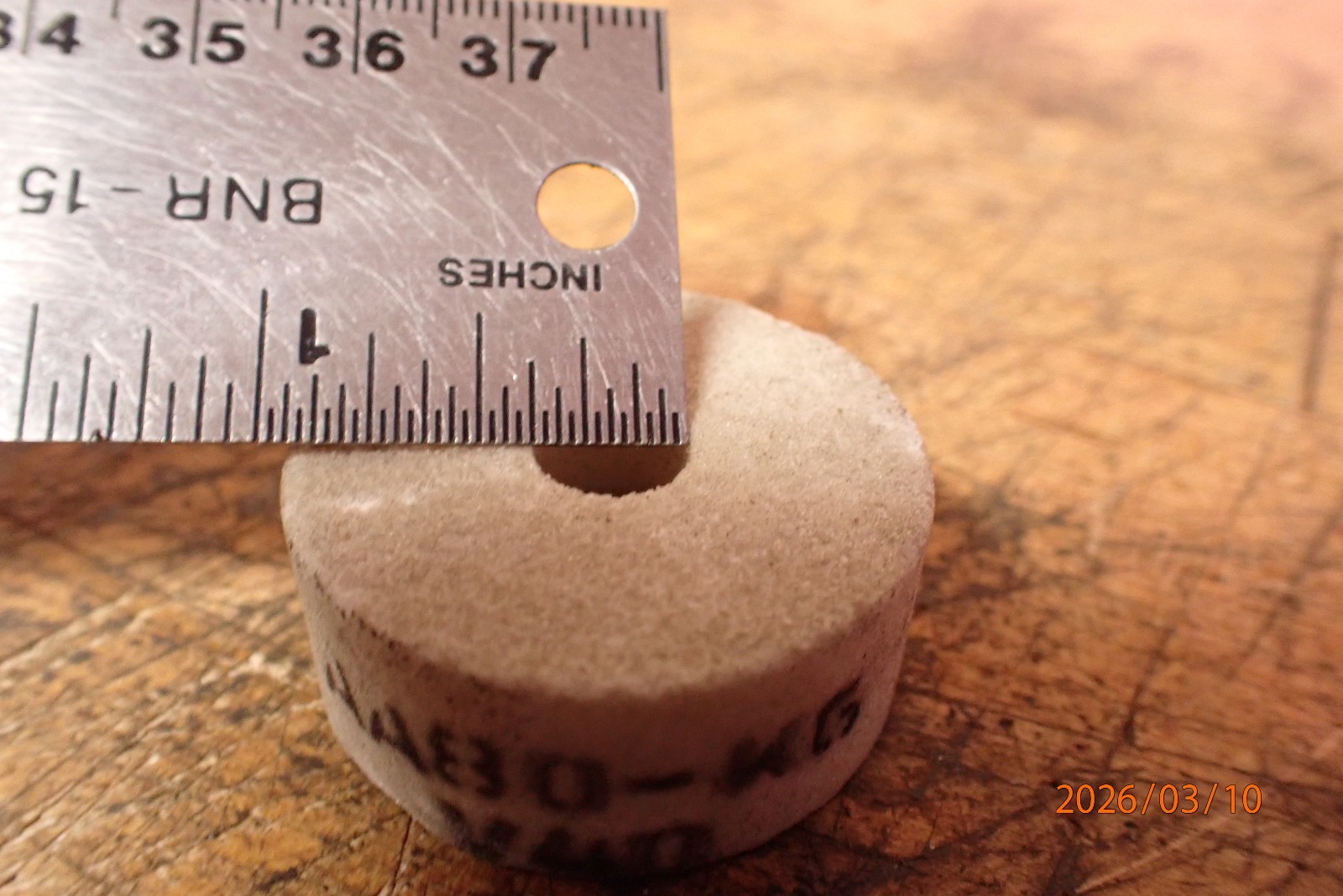 NEW OLD STOCK 1-1/2 X 5/8 X 3/8 I.D. ID METAL LATHE TOOL POST GRINDING WHEELS