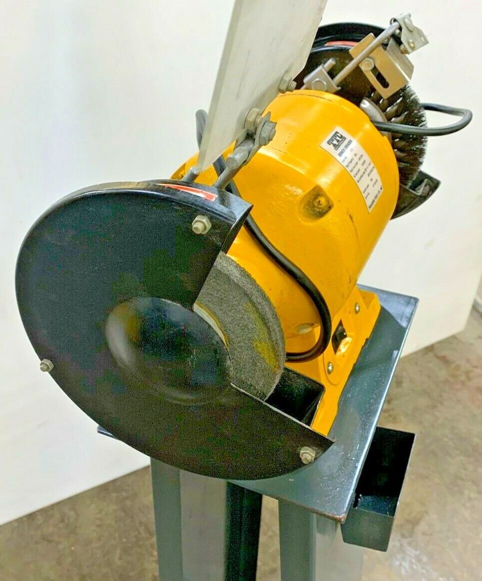 TRAVERS TOOL BENCH GRINDER, 87-100-206, 110 V, 1/2 HP, 350 W, 6″ WHEEL, 3450 RPM