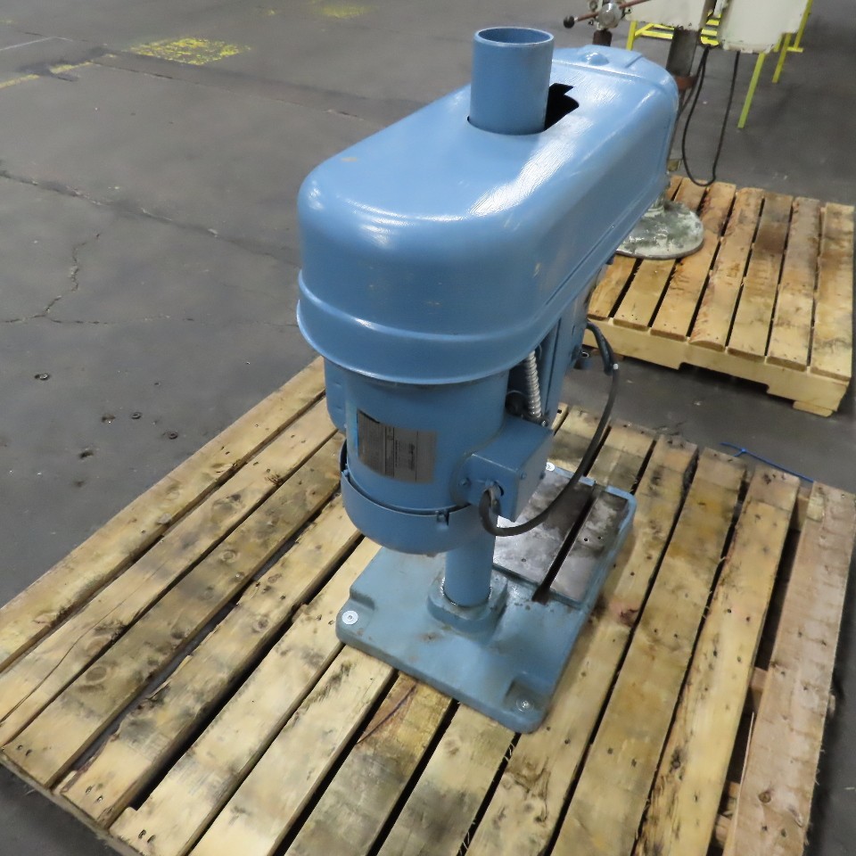 Rockwell 15-665 15″ Bench Model Drill Press 7″ Throat 115-208/230V 6″ Stroke