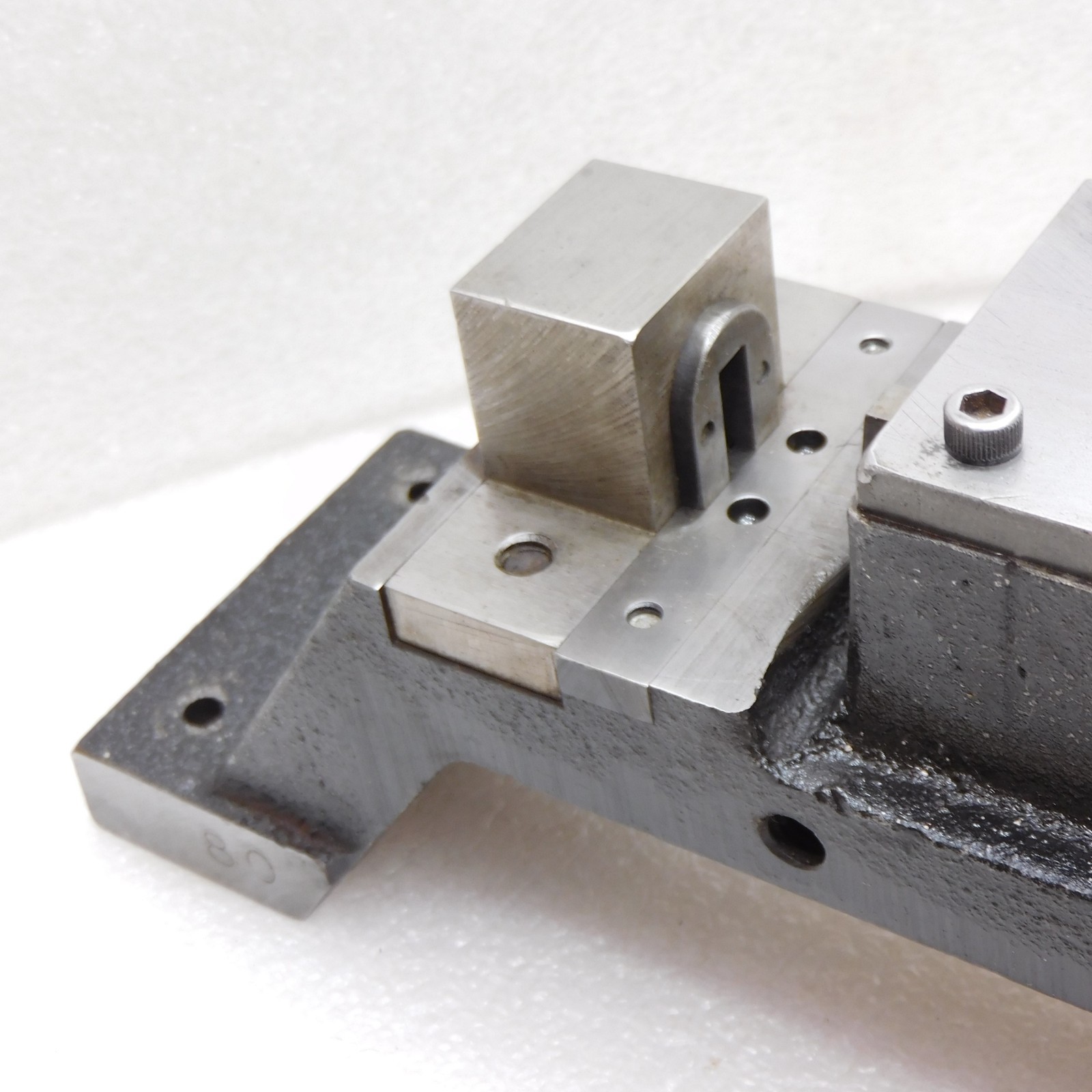 Helmold steel cutting and creasing rule notcher shear metal working machine tool