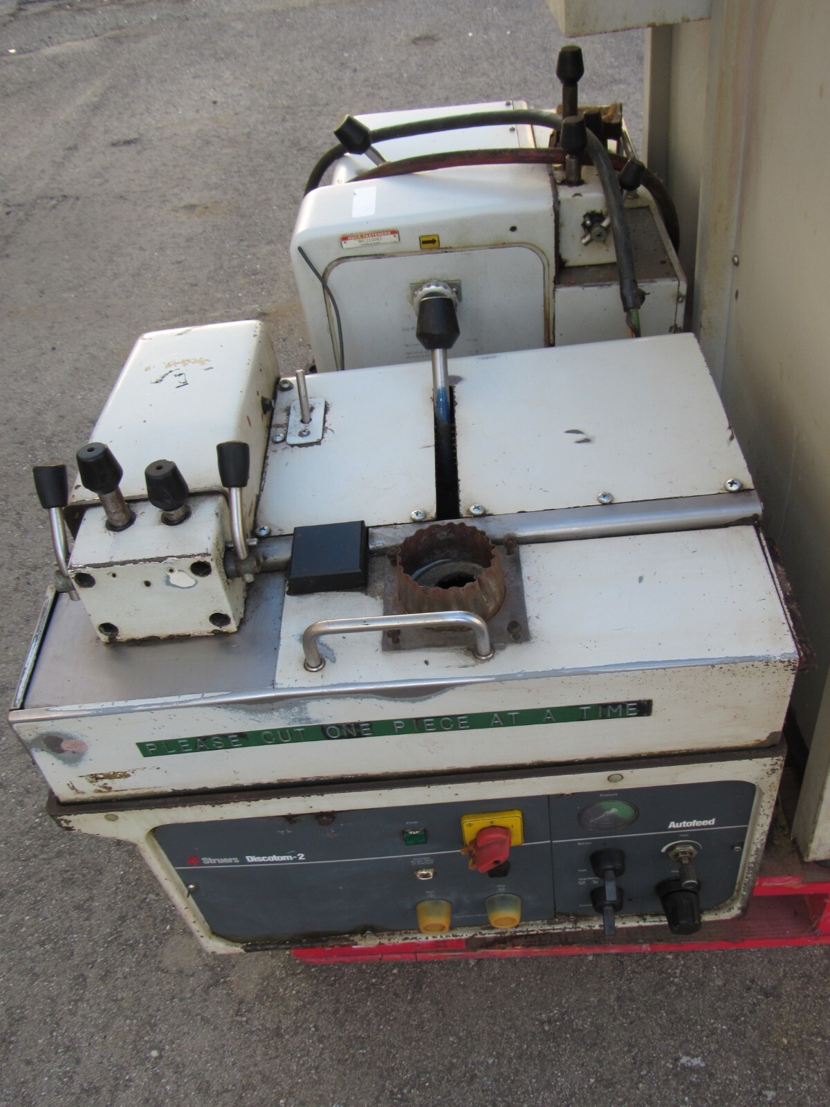 Struers Discotom-2 Cut Off Saw Metallurgical Discotom Metallurgy