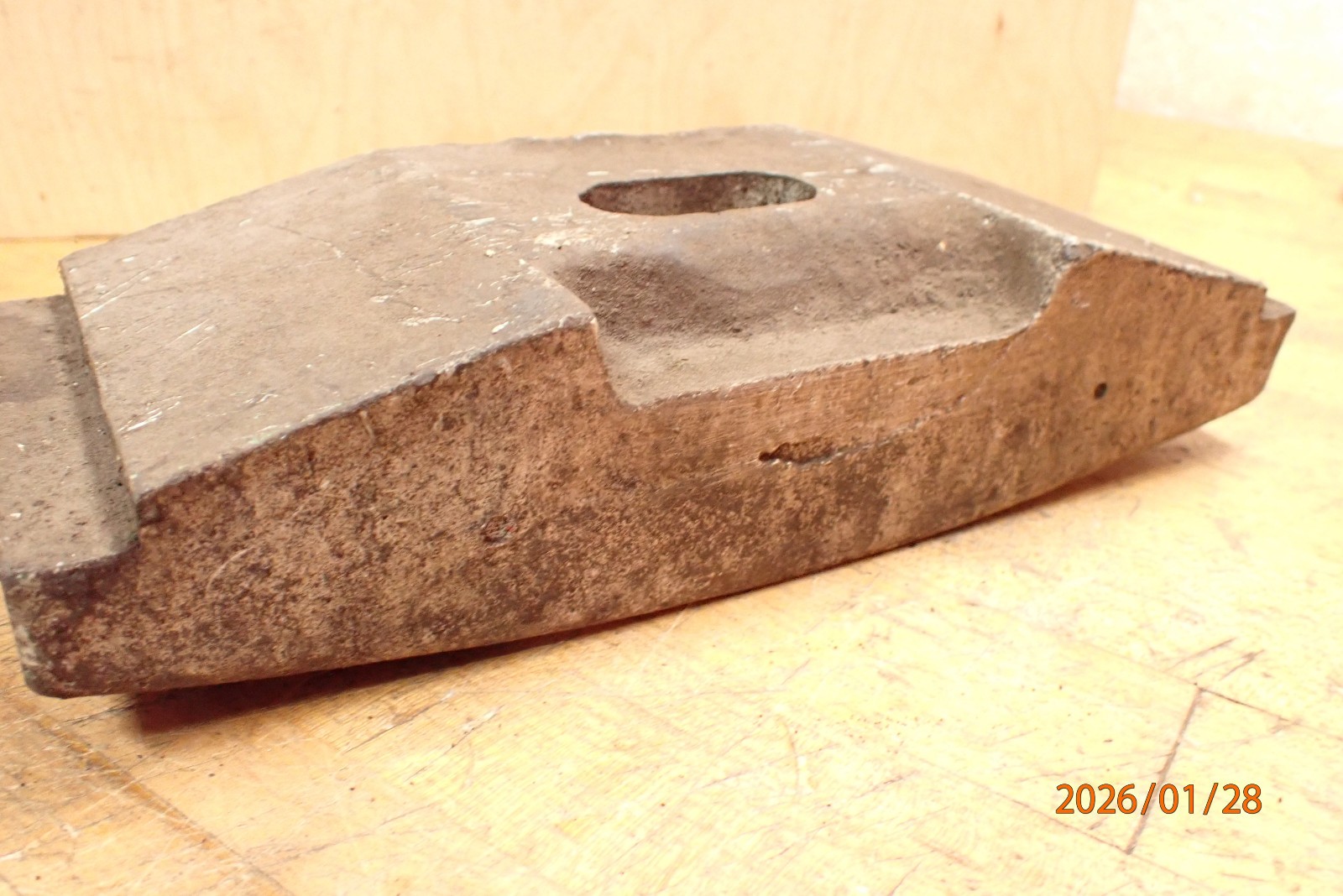 OLDER IRON CLAMP CASTING METAL LATHE PART POSSIBLE CLAUSING PART