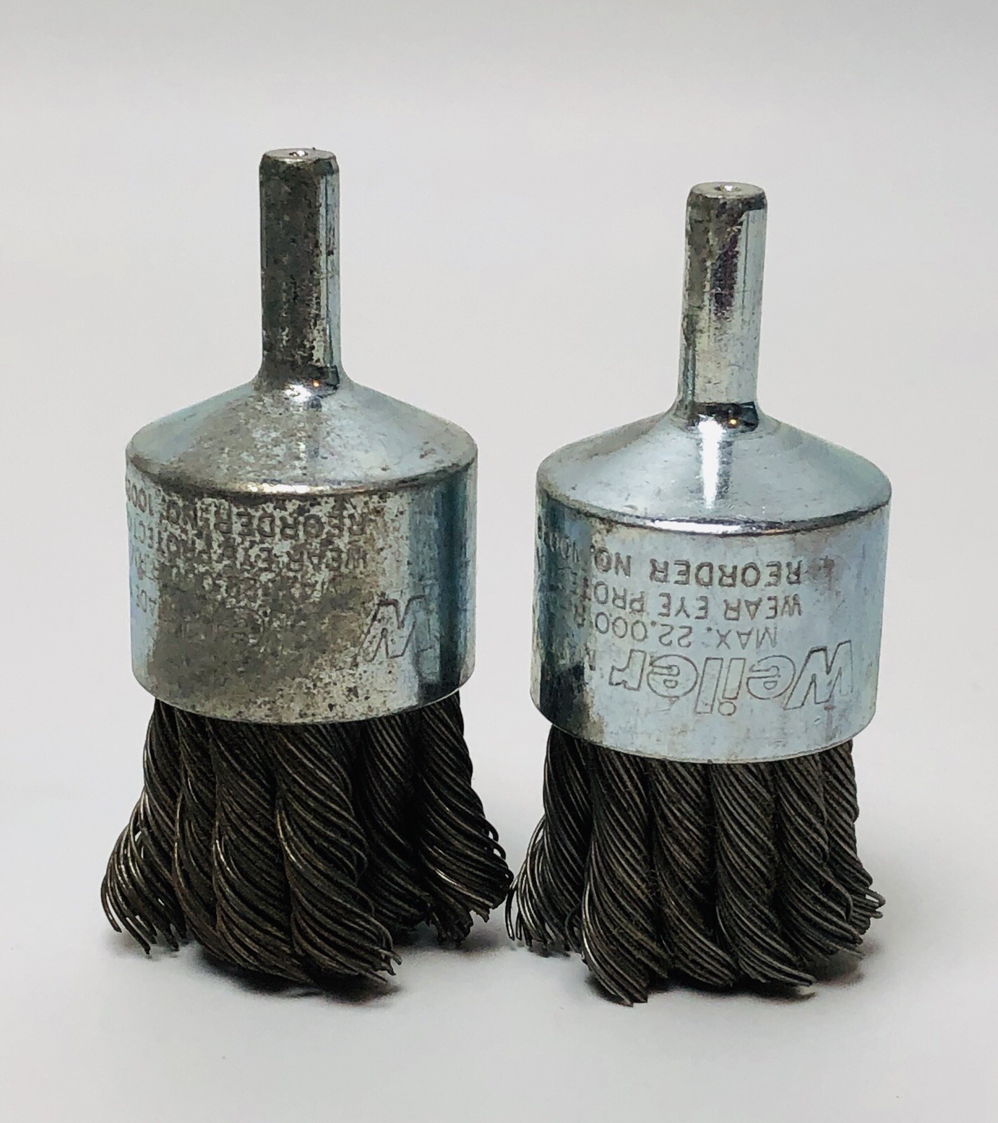 2 Pcs Weiler 1-1/8″ X 1/4″ Steel Stem-Mounted Hollow .020’’ Knot Wire End Brush