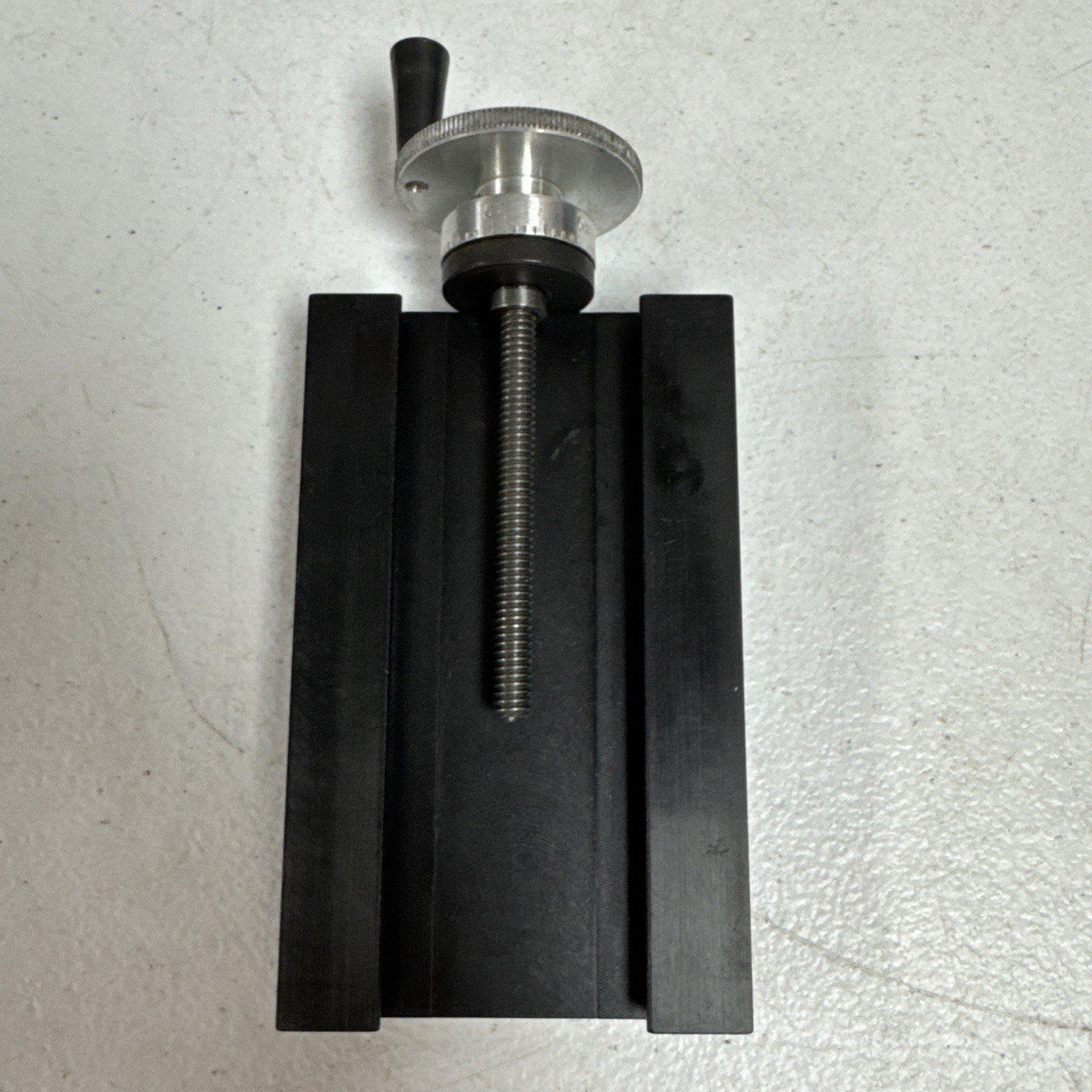 6″ Lathe Crosslide Assembly with 2″ Zero Handwheel