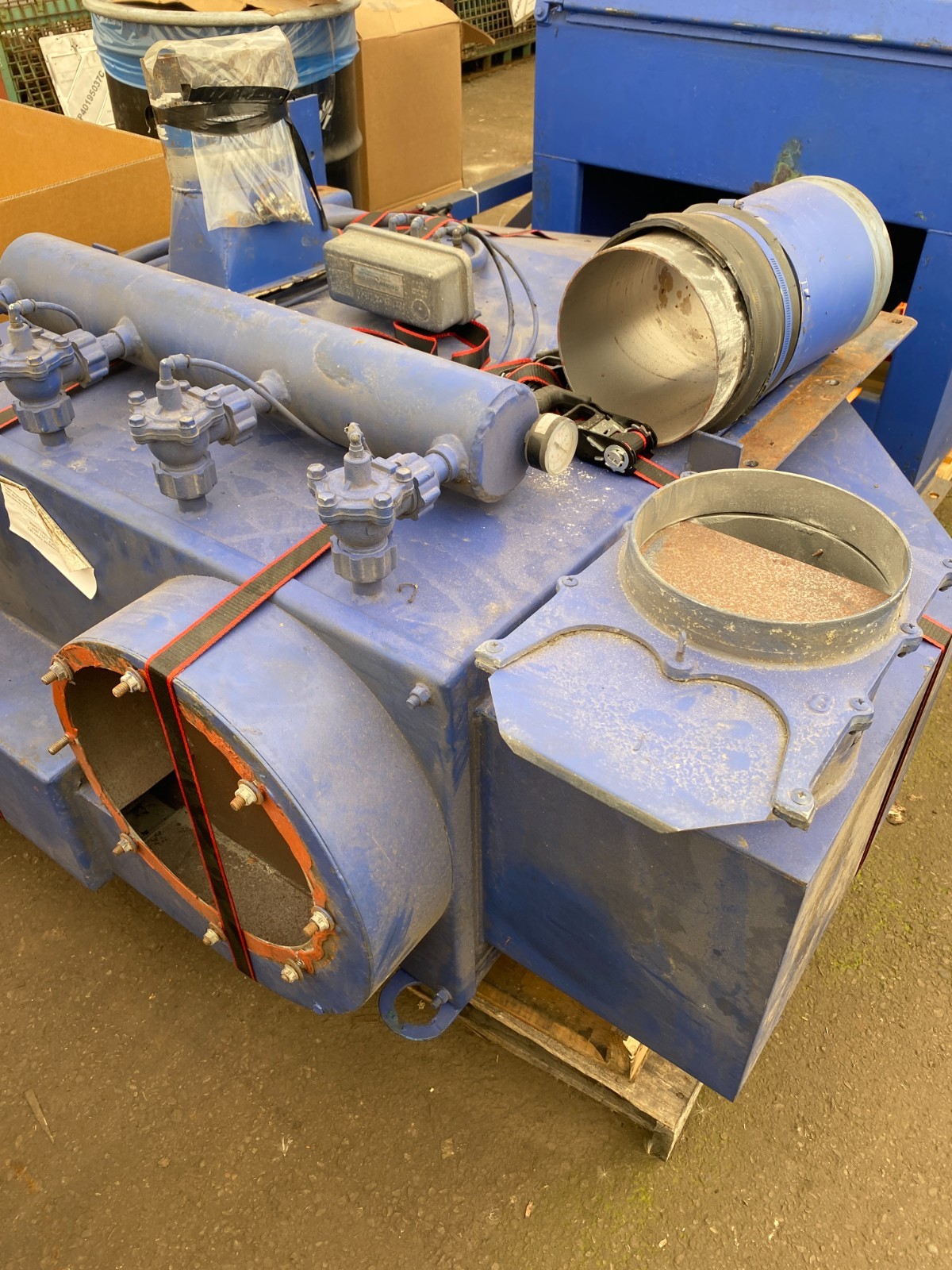 GOFF DISA 2-1/2AB BARREL BLAST MACHINE