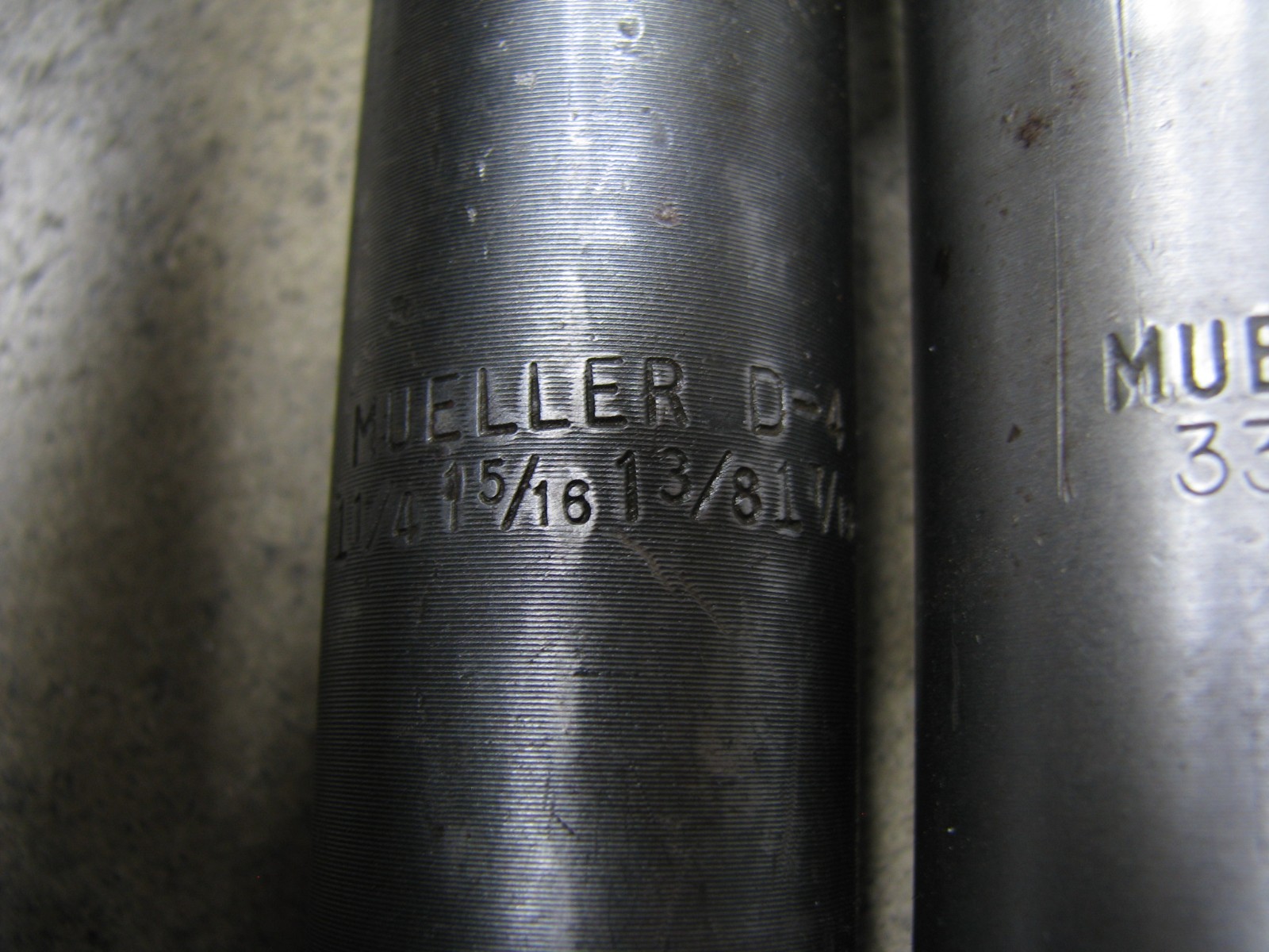 Mueller Drilling Machine D-5 Water Main Tap Tools