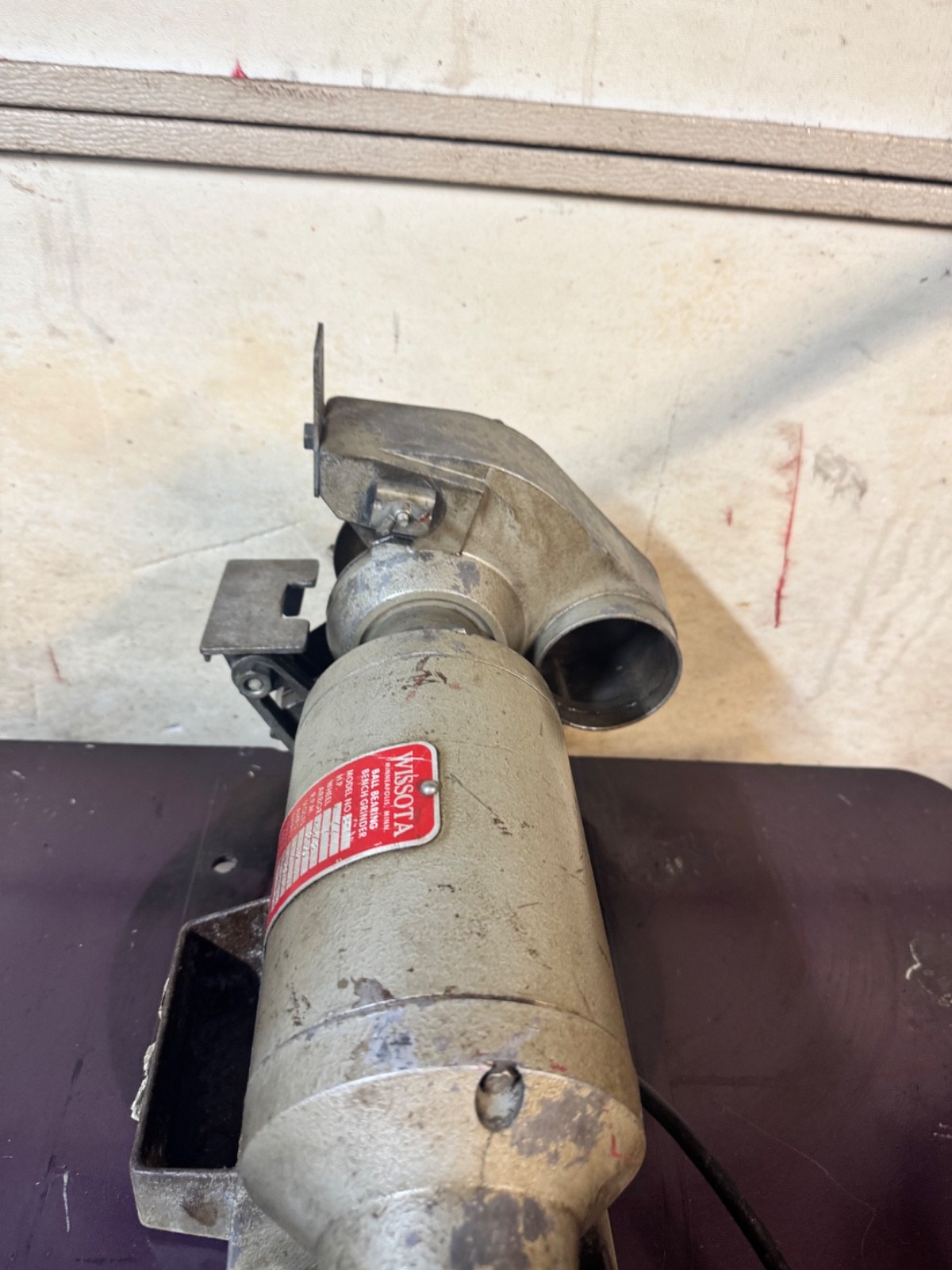 WISSOTA BENCH GRINDER, E-7,7” WHEEL, 1/2HP, 3450 RPM, 115 V, Read Ad