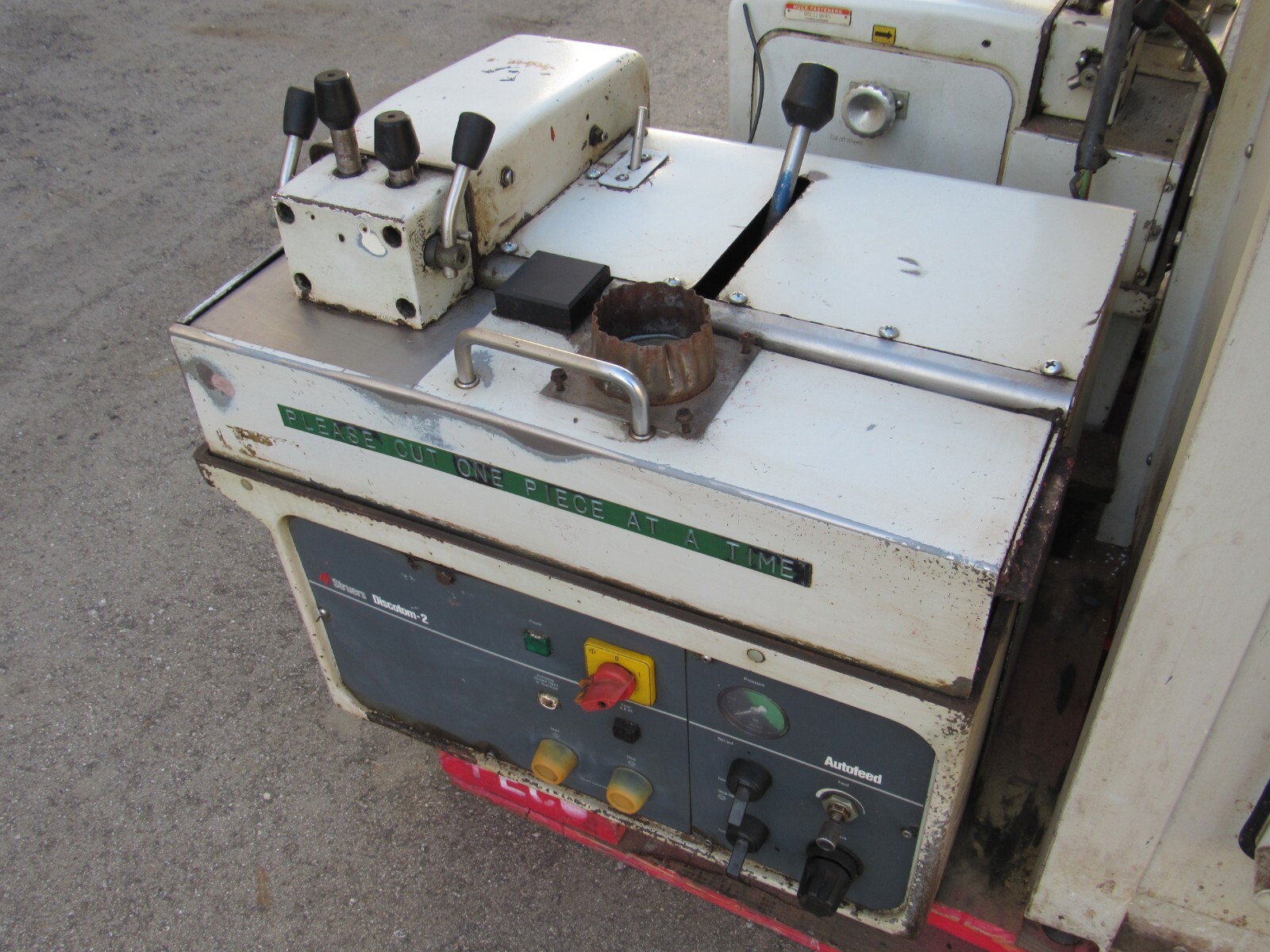 Struers Discotom-2 Cut Off Saw Metallurgical Discotom Metallurgy
