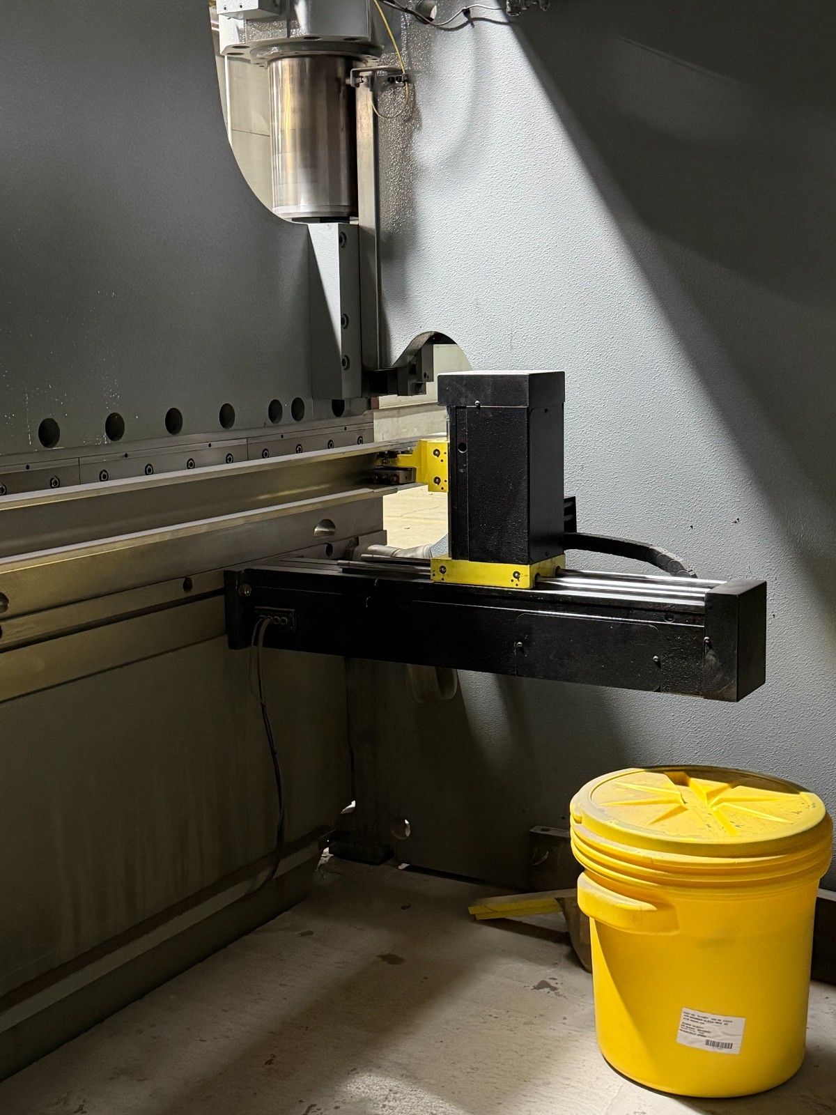 350 Ton x 14′ Cincinnati ProForm 350PF12 CNC Press Brake 18″ Throat MFG 2021