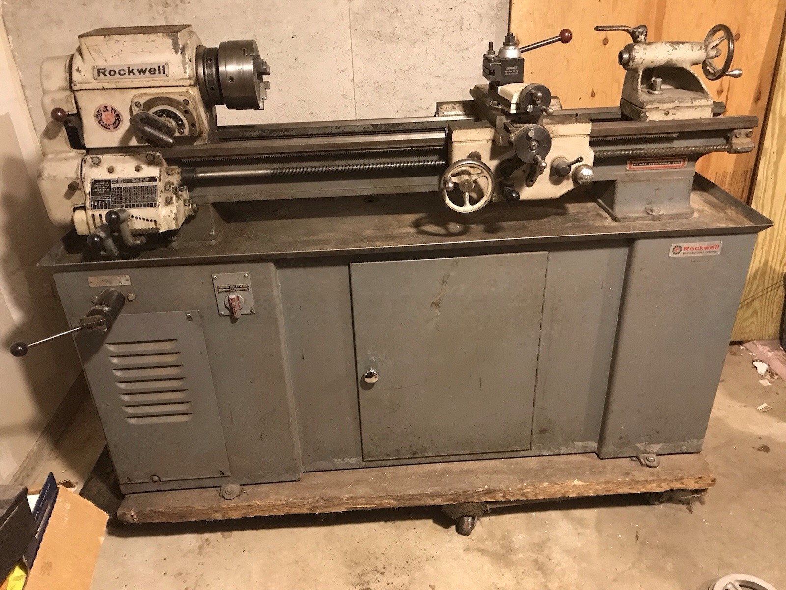Rockwell 11” metal Lathe – Model 83-210 – 1HP 115/230 Extra Chuck – Steady Rest