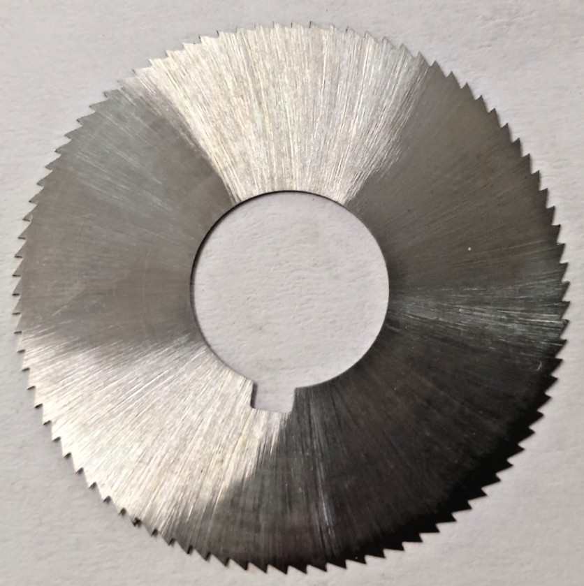 Slitting And Slotting Saw 1-3/4 DIA .008 Thick 5/8 Arbor 90 Teeth HSS