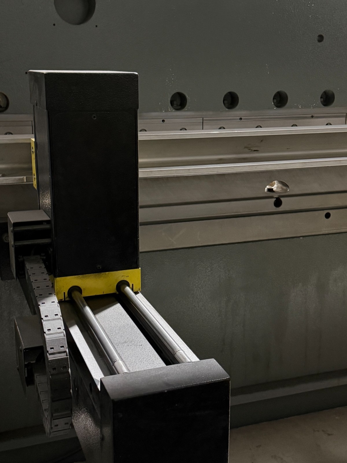 350 Ton x 14′ Cincinnati ProForm 350PF12 CNC Press Brake 18″ Throat MFG 2021