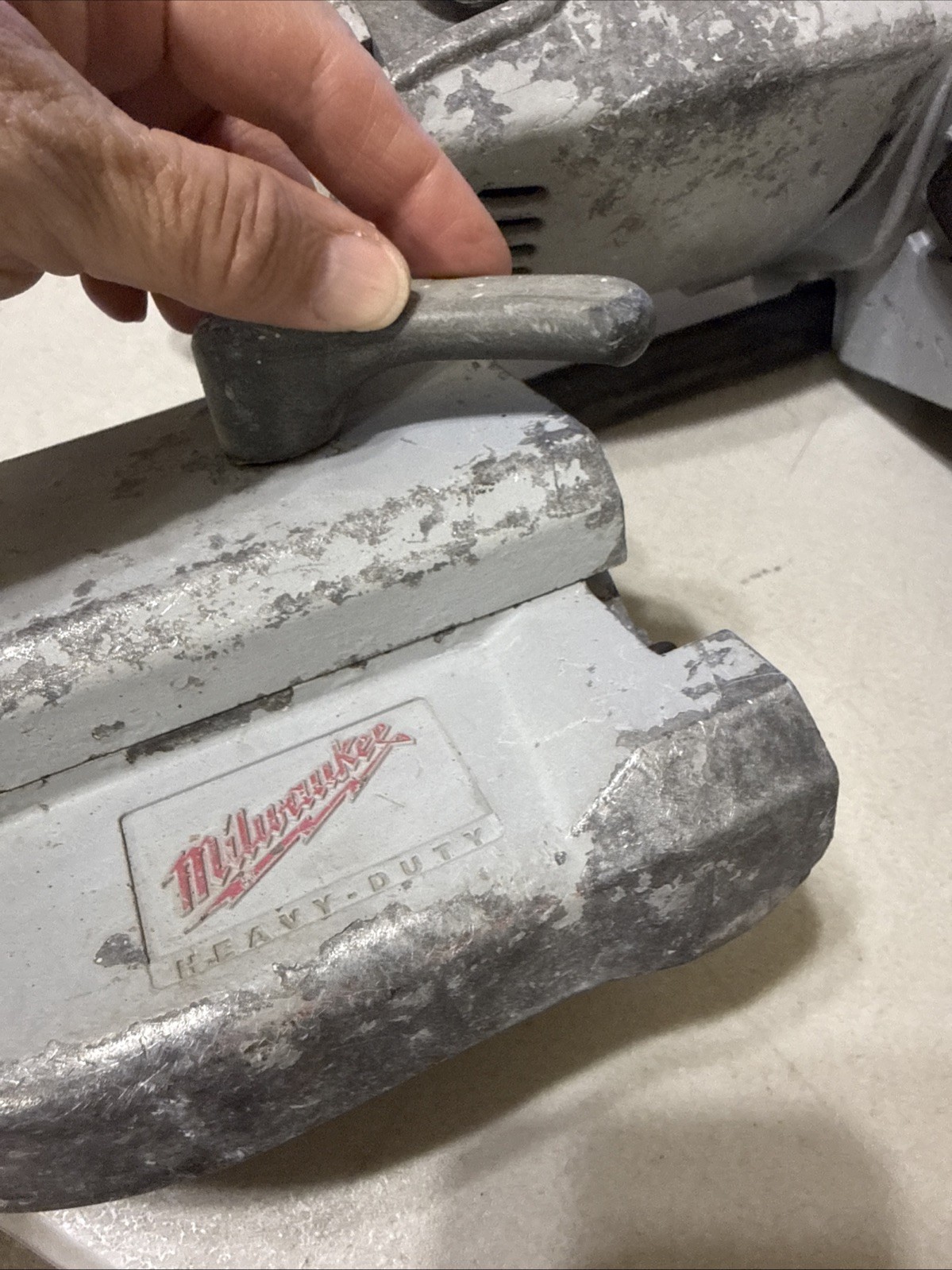 Milwaukee 6230 Heavy Duty Portable Band Saw 120V Corded Electric Metal Saw