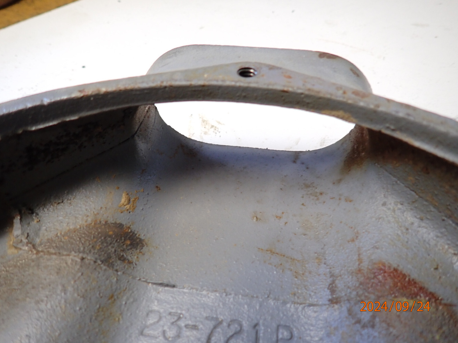OLDER CAST IRON WHEEL COVER CASTING FOR 7″ BALDOR BENCH GRINDER MODEL 7306D