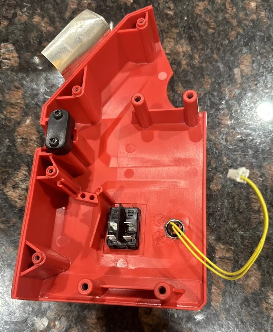 Milwaukee 4272-21 1-5/8″ Electromagnetic Drill Magnet Side Panel And Switch