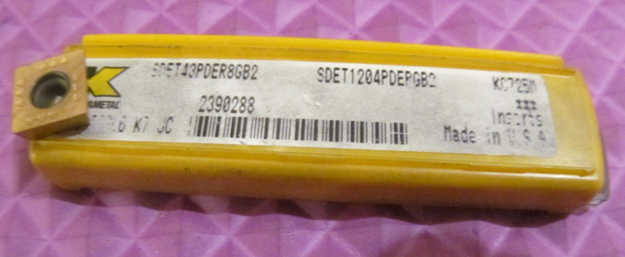 (New) KENNAMETAL SDET11204PDERGB2 KC725M “Box of 8 Inserts” SDET43PDER8GB2