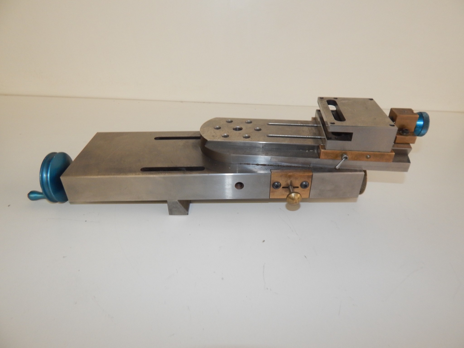 ^^ METAL LATHE VINTAGE TABLE- ROTATE 360 DEGREES (EQX64)