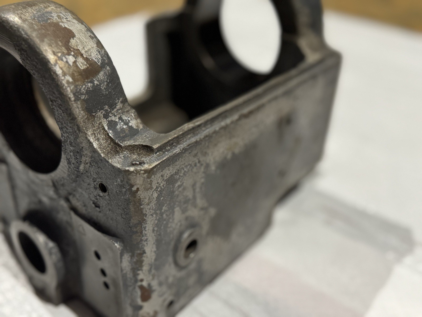 Logan 820 Metal Lathe Head Stock Casting – LA-650 w/ Hardware