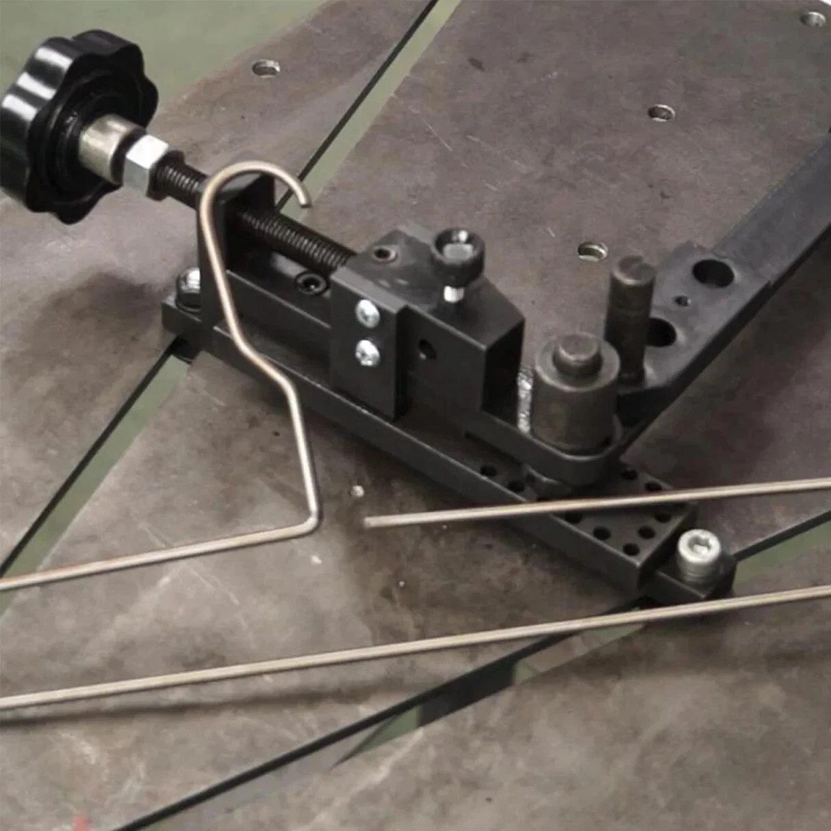 Mini Rod Bender Metal Bending Tool Universal Bending Machine – Wire or Stock