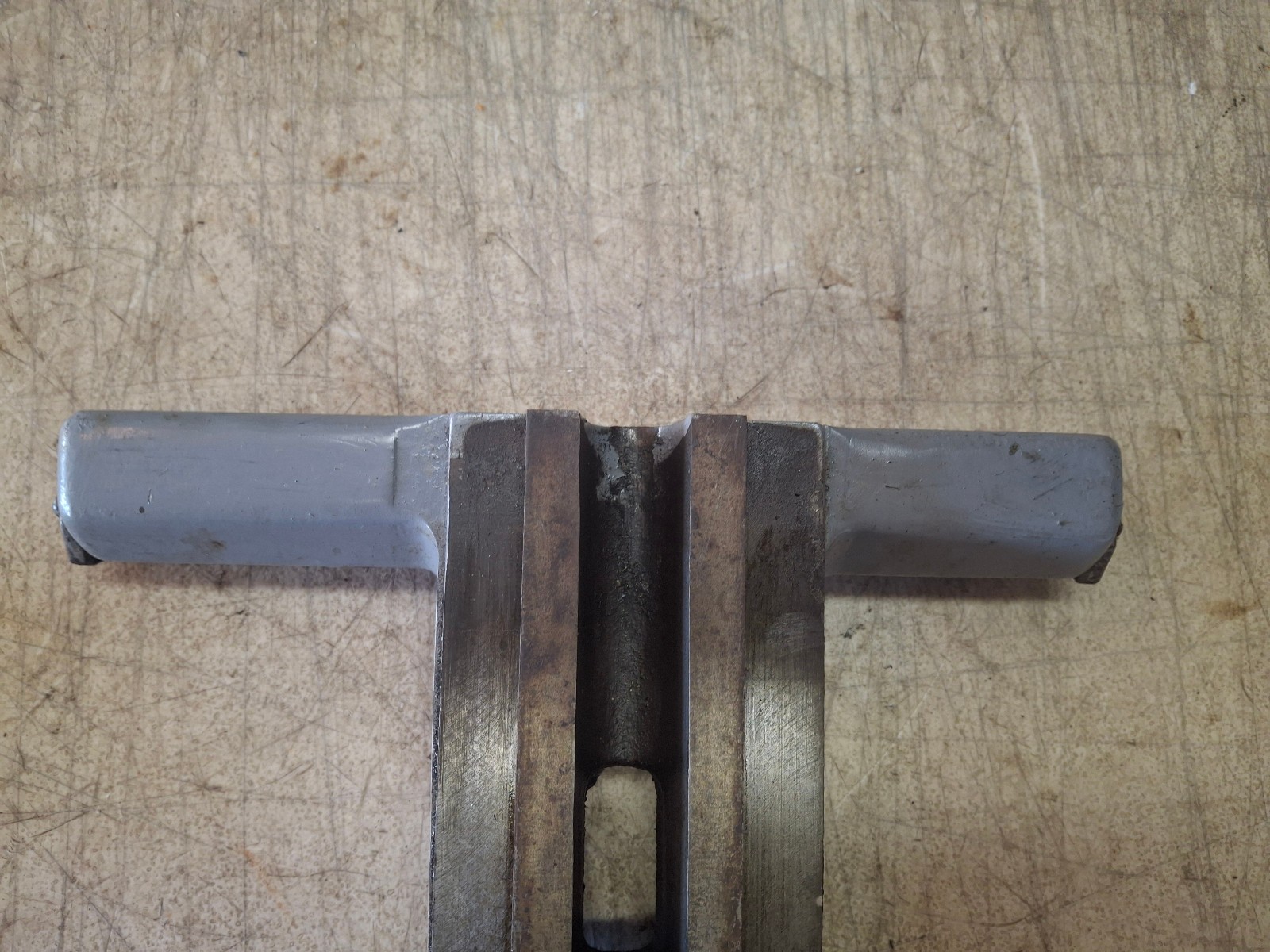 Logan Powr-Kraft 10″ Lathe Saddle Assembly Casting Housing LA-690 NS