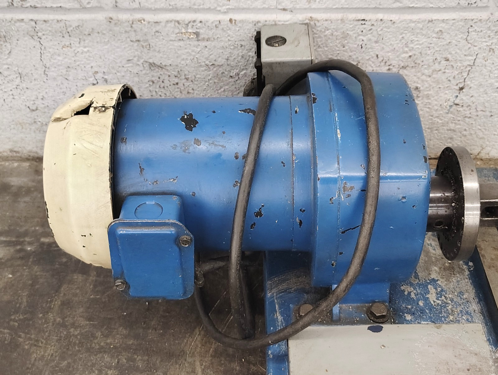TIP SHEAR W/DAYTON MOTOR 1/3 HP M/N: 9K315A