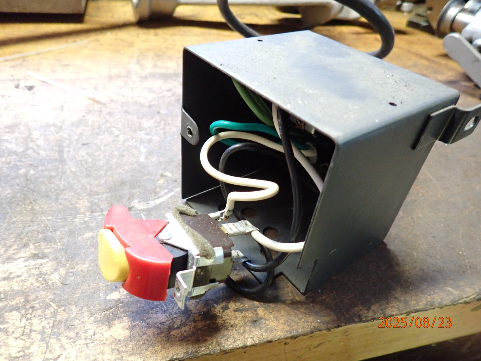 VINTAGE CRAFTSMAN WOODWORKING MACHINE SWITCH AND POWER CORD