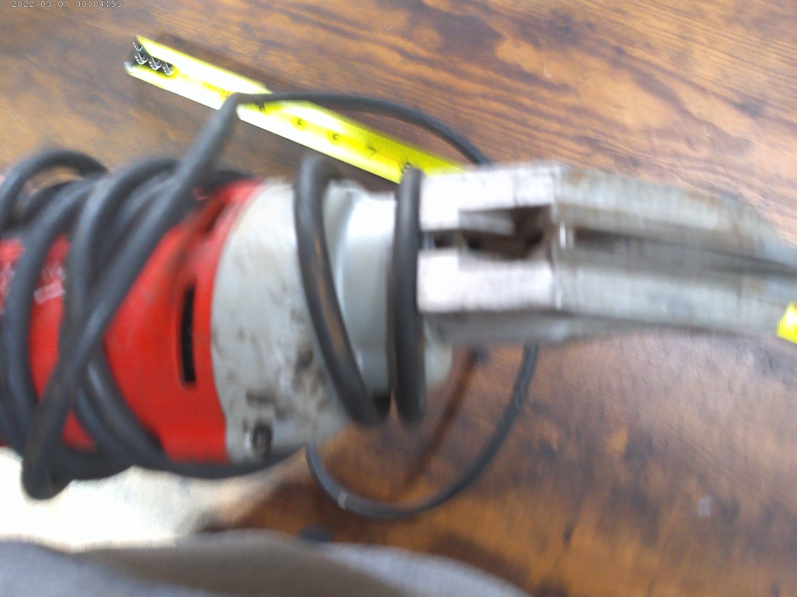 Milwaukee 18 Gauge Shear Used Great Working Condition. USED Handful of times!!!