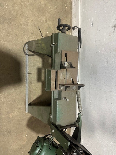 “CUMMINS NO.MBS412″ 4-1/2” Metal Cutting Horizontal Vertical Band Saw