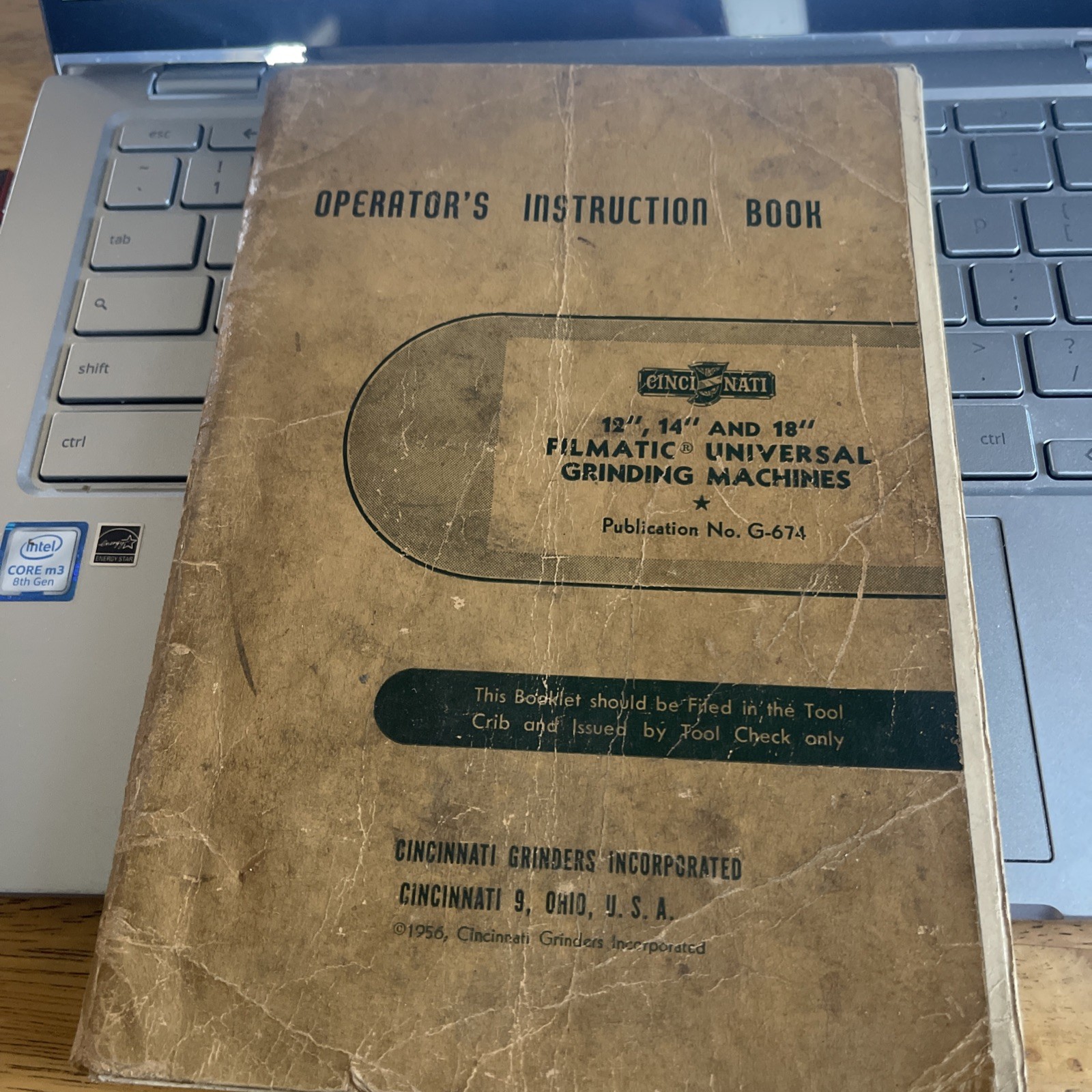 Operator’sInstructionBook 12″ 14″ & 18″Cincinnati Grinding Machines w/Lube Inst.