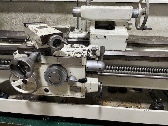 BIRMINGHAM Model DL-2200 22″ x 80″ High Speed Precision Geared Head Engine Lathe