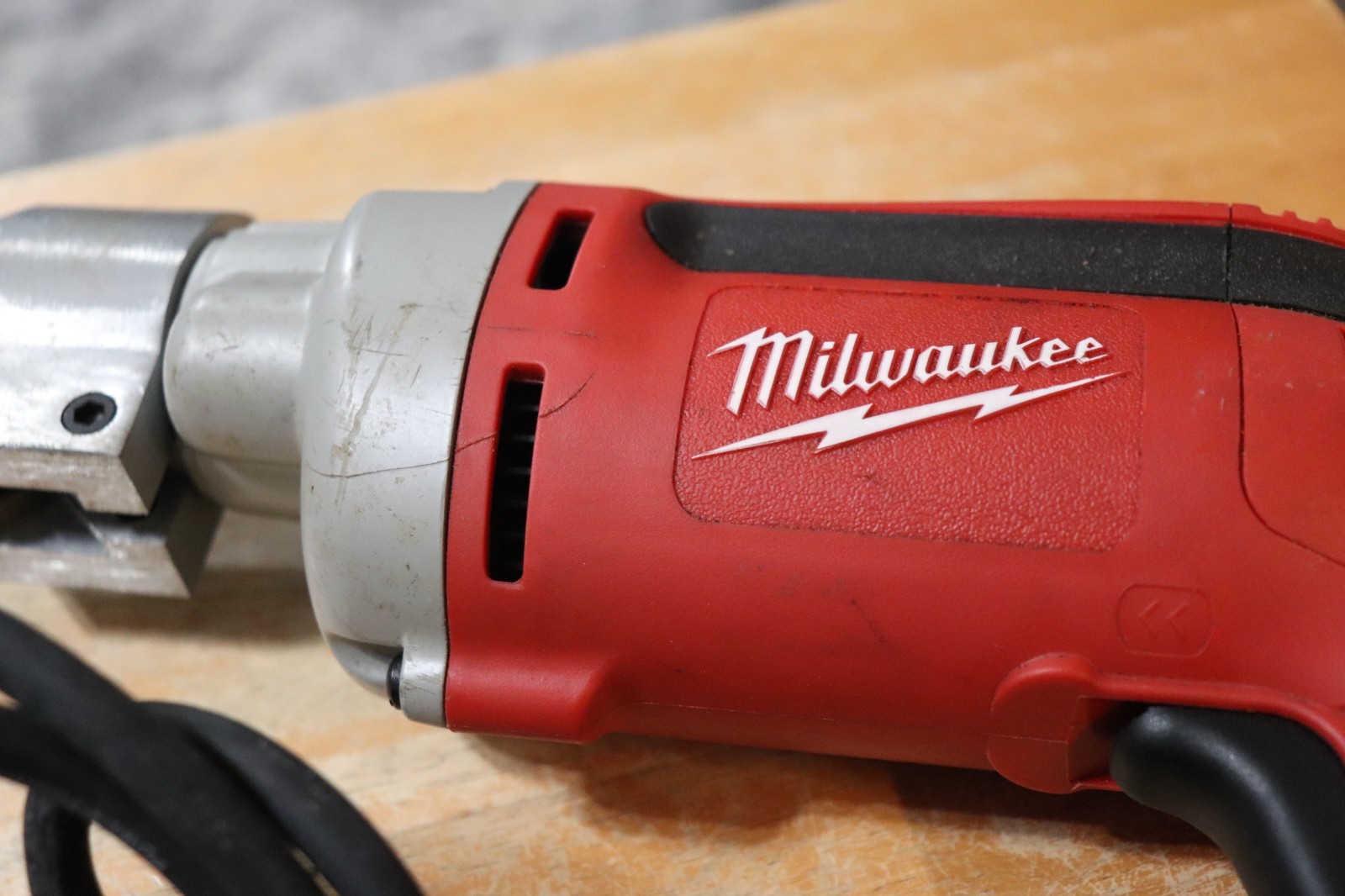 Milwaukee 6852-20 18 Gauge Shear EUC Corded Heavy Duty