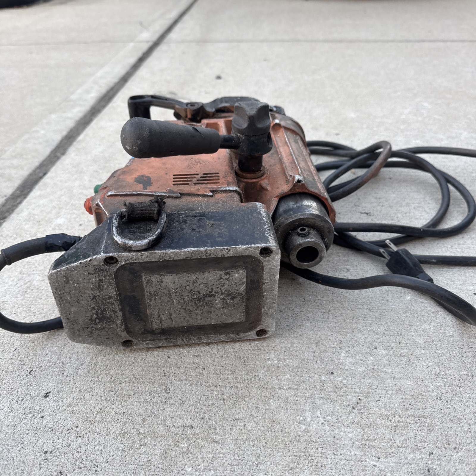 Slugger Magnetic Drill