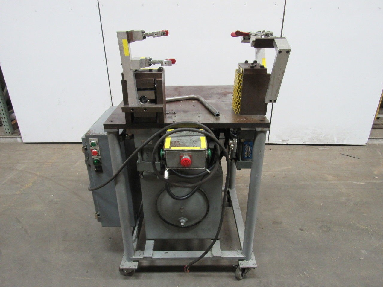 5 Hp Double Cylinder Custom Hydraulic Punch Press 2 Hole Punch for 1″ Tube 460V